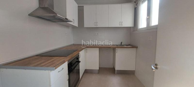Foto 4d63e667-8a45-469a-9ace-68b88bdd26ee. Piso en cantabria 45 piso en los corrales de 3 dormitorios en Corrales de Buelna (Los)