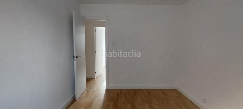 Foto c667ce09-e35e-4462-a633-83f8fdcdcf80. Piso en cantabria 45 piso en los corrales de 3 dormitorios en Corrales de Buelna (Los)