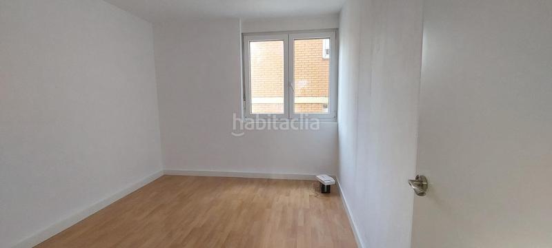 Foto eabcf0d7-bba6-45d9-ba20-54df14496fe6. Piso en cantabria 45 piso en los corrales de 3 dormitorios en Corrales de Buelna (Los)