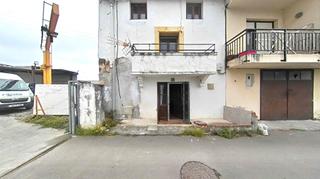 Maison jumelée à Camino izquierda 18. Casa adosada en laredo