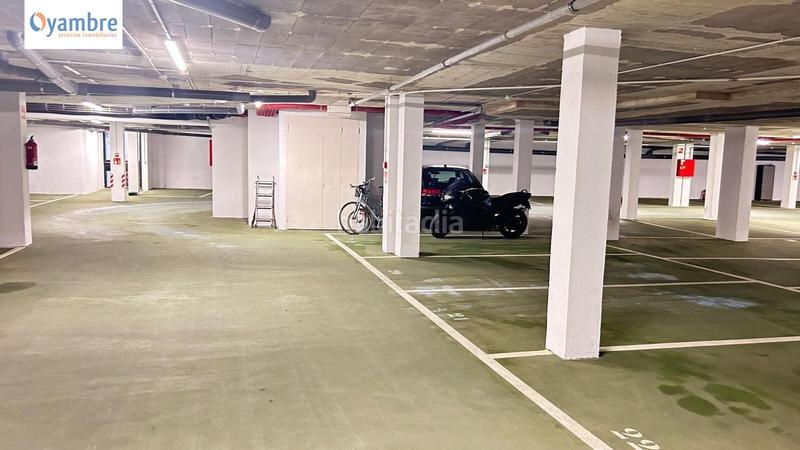 Foto 89a5b6ee-6f59-4752-a57a-f726a00e097d. Parking coche en marron-povedal 46 garajes en Ampuero
