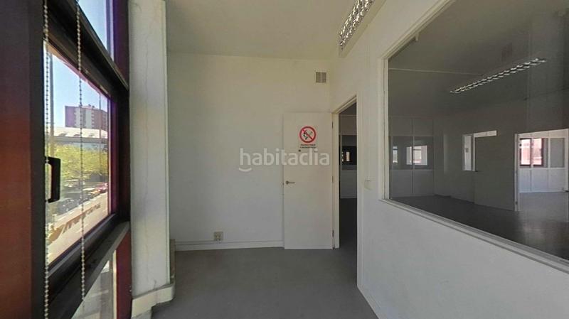 Foto 93da412f-61cc-4ee4-8416-22e191d8a173. Oficina a calle tejera 5 a Alisal - San Román Santander