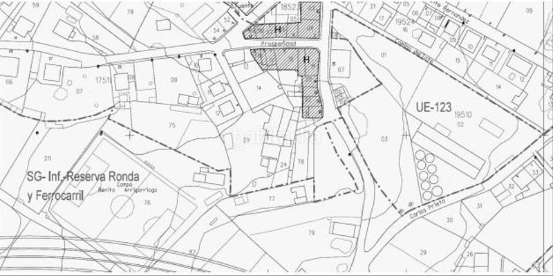 Foto 75176c0b-9316-4faa-bc13-f11f4e9844c8. Terrain résidentiel dans calle de carlos prieto 16 dans Gijón