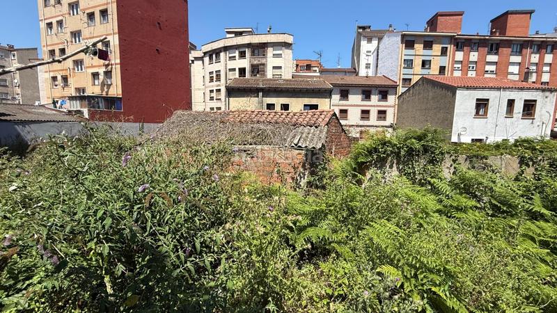 Foto 42abdfcc-2f1a-4ca5-932d-5afb7de85289. Terreny residencial a calle de nicaragua 28 a La Calzada Gijón