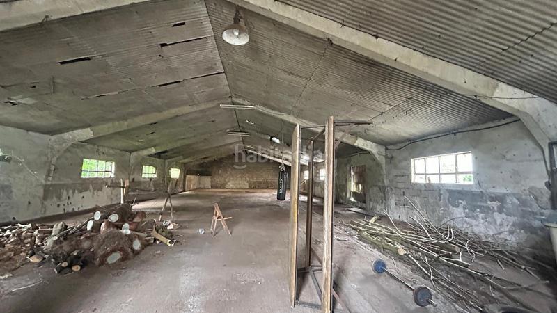 Foto bacc4380-4de9-4101-bc76-730a7ad6b073. Nau industrial a barrio solorz iglesia 4 a Solórzano