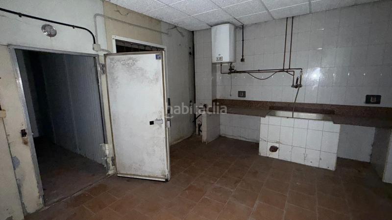 Foto 2cc854a8-87eb-4760-bf6b-0b255bc79347. Local comercial a de la vega 23 a La Villa - Bazuelo Mieres