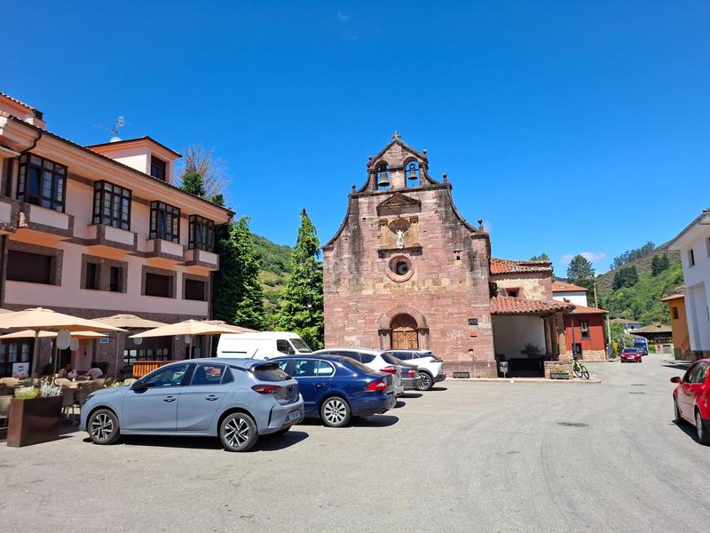 Foto 3f1a095b-5c96-4913-b6a6-4b976d6db7dc. Edificio in lugar lugar de tuña in Tineo