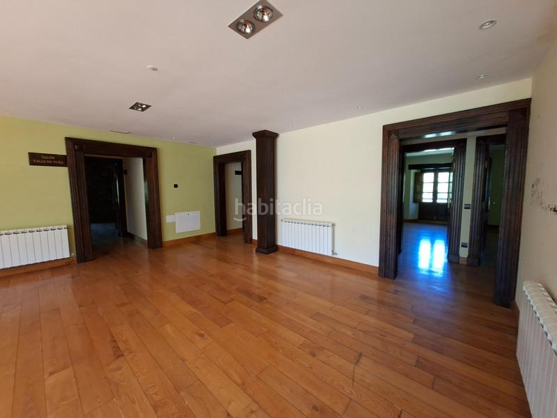 Foto a545d687-83c9-4101-a0f2-15bb9ad61c5d. Edificio in lugar lugar de tuña in Tineo