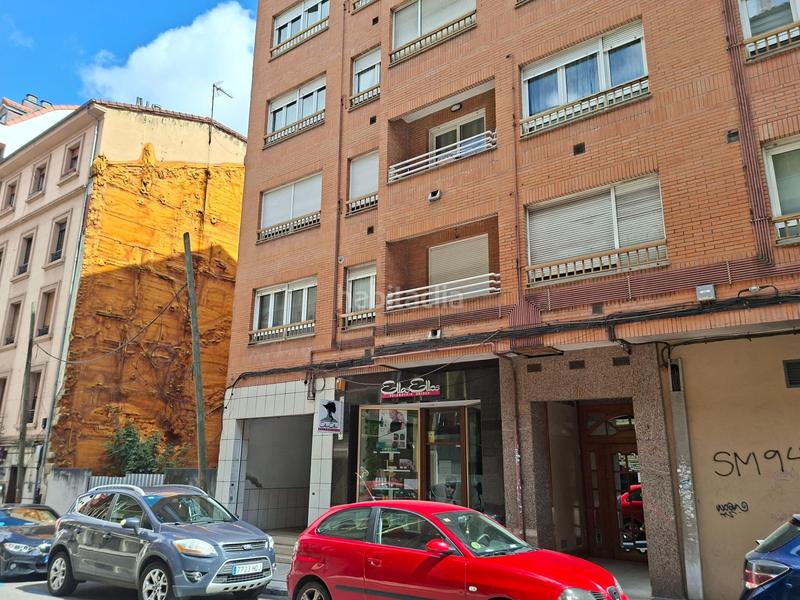 Foto e8058dd2-e4c8-4083-80a3-1bc76f0194ca. Local comercial se vende local en la Argañosa, en Oviedo