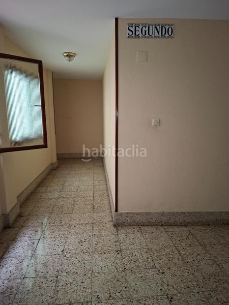 Foto f5fb42d5-236c-42a5-b974-954d6408a610. Piso se vende piso en el centro de pola en la pola Siero Siero