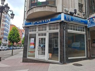 Geschäftsraum in Auditorio - Seminario - Parque de Invierno. Se vende local en oviedo