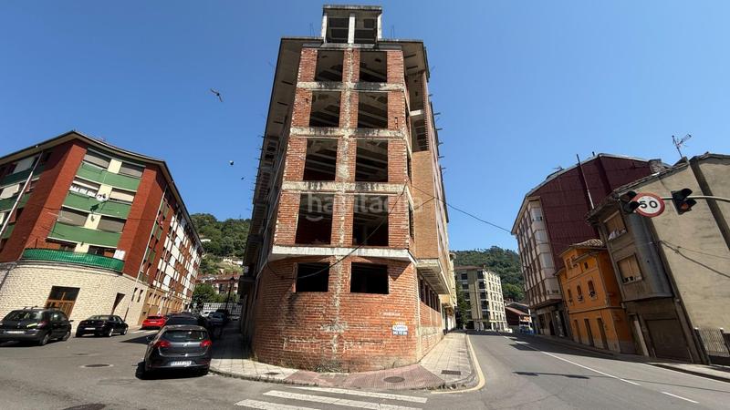 Foto 6d25946c-20e4-45b1-81f7-56627e9ea020. Edificio en principado de asturias 22 en San Martín del Rey Aurelio