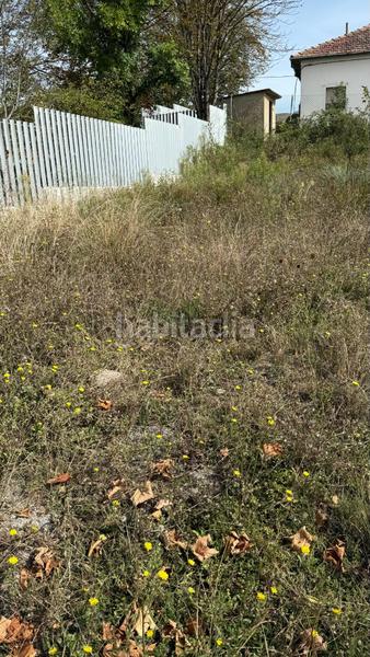 Foto ec380059-0d06-44a3-93b0-3e5f6e114eef. Terreno residenziale in avenida dEl Cristo de las cadenas in Oviedo