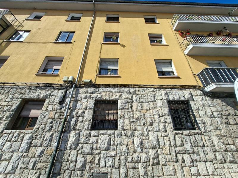 Foto 9b1a5859-2360-443b-9577-43cb226c3ed6. Planta baja se vende piso alquilado en Ventanielles Oviedo