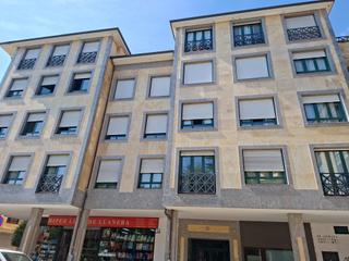 Ático  Calle calle naranjo de bulnes, 10. Se vende piso alquilado en lugo de llanera asturias