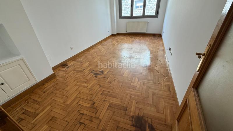 Foto d041f0b3-8e0f-4371-91b8-d30363eebfeb. Piso en alfonso arguelles 2 en La Felguera Langreo
