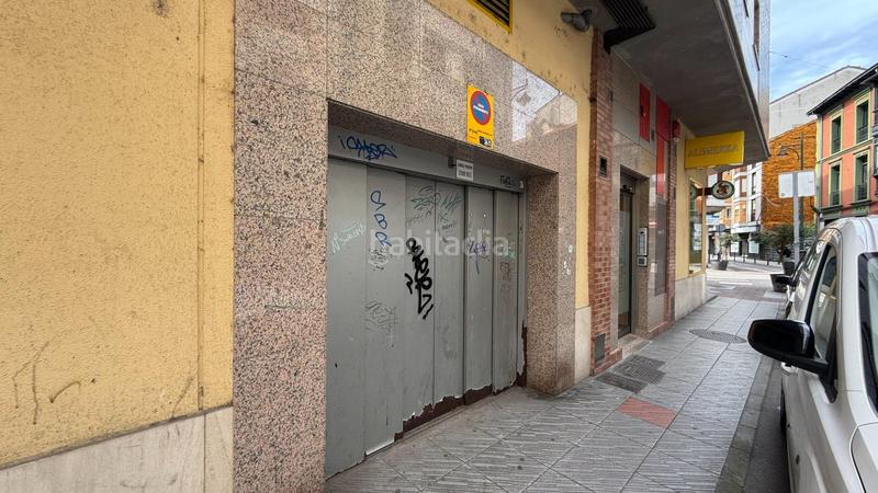 Foto 04bf0e9f-606b-4385-8a05-15b49654e889. Posto auto in de pablo iglesias 15 in Sama Langreo
