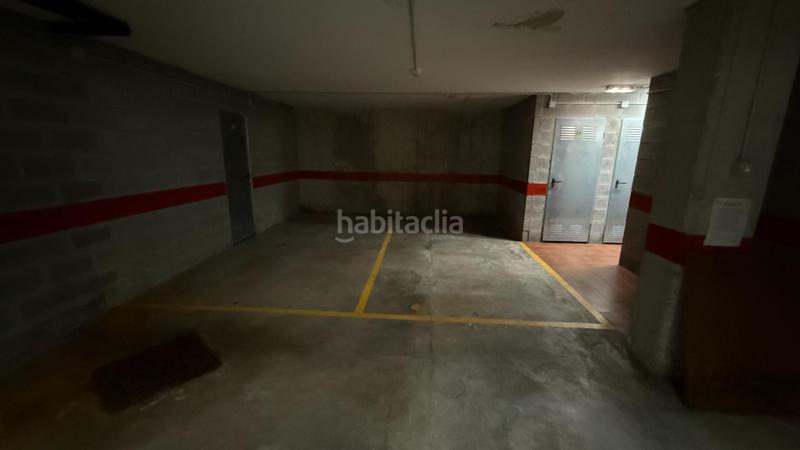 Foto 06a9b5f6-e496-42f0-854f-0eeee64a9573. Posto auto in de pablo iglesias 15 in Sama Langreo