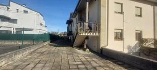 Planta baixa  Pomaluengo 68. Bajo con gran jardín de 2 dormitorios en pomaluengo