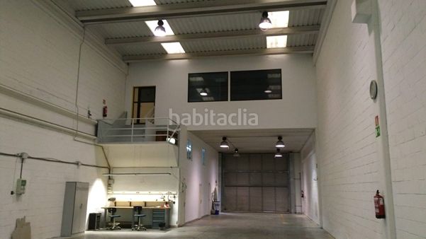 Foto fbc1abd2-0a51-419e-84b3-f54c95baa43b. Local comercial a Kalero-Basozelai Basauri