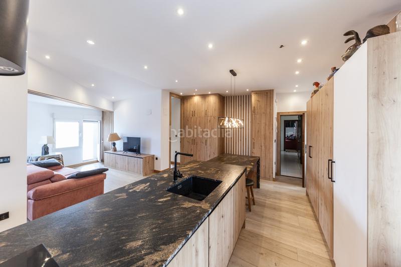 Foto 22546d20-d568-4980-a4a9-9b40fa5d6a63. Àtic amb calefacció a Centro Gijón