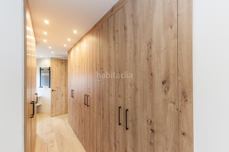 Foto 86320ecc-1f8e-4837-8b57-3e6c76ad0889. Àtic amb calefacció a Centro Gijón