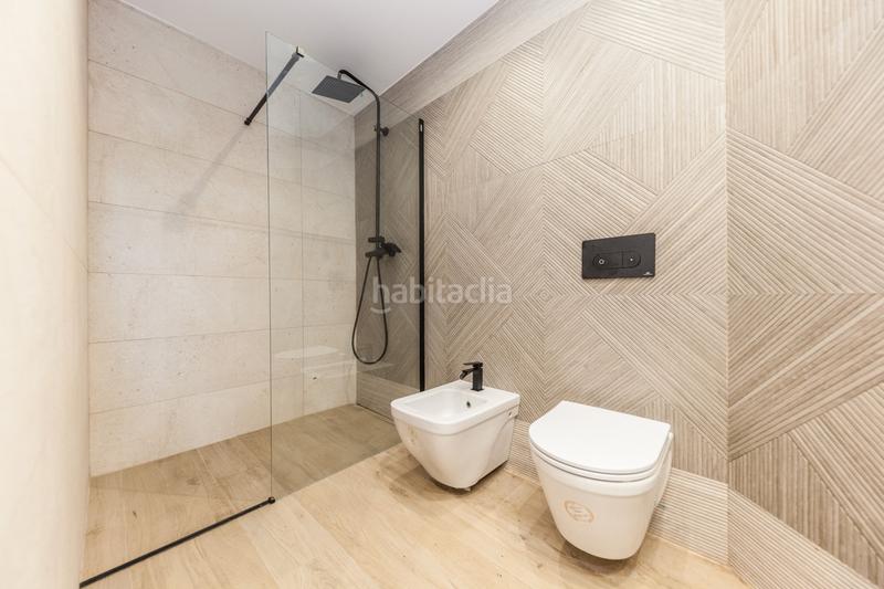 Foto 87fe4b18-ba4d-440c-8088-c0dd03831a21. Àtic amb calefacció a Centro Gijón