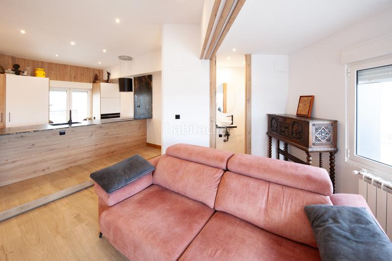 Foto a22fde0e-23e9-484f-9e4c-1c1ab46954dc. Àtic amb calefacció a Centro Gijón