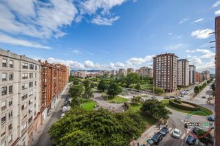 Appartement  Gijón - av de portugal. Presentamos una extraordinaria oportunidad de adquirir un acoged