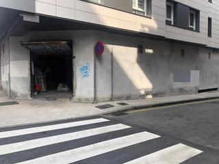 Miete Geschäftsraum  Gijón - peñalba. Se alquila gran local en bruto, en la zona de ceares. distribuid