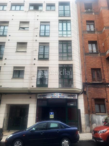 Foto 857b4e45-f7bc-4bb7-9c6d-d17df904a455. Alquiler local comercial  lado avda. Llanobegoña en Gijón