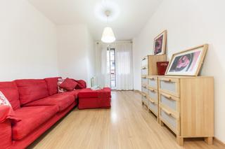 Etagenwohnung  Oviedo - c/ fuertes acevedo. Descubre este piso en venta situado en oviedo en la zona de buen
