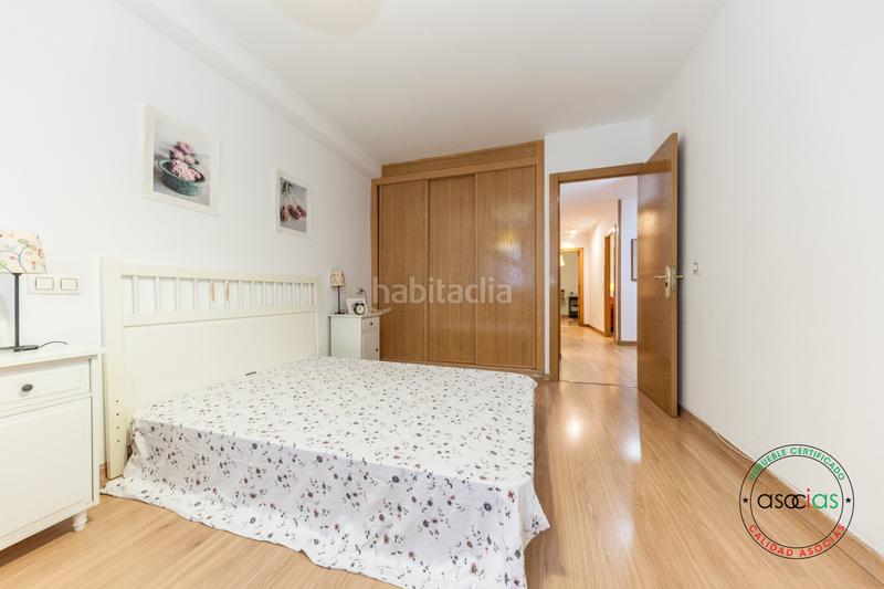 Foto 41e10941-61d3-4753-95f0-9fa59a50da08. Flat with heating in Buenavista Oviedo