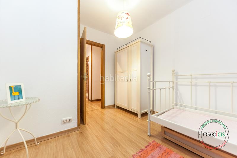 Foto 49a2ff23-2a1f-4e55-aebc-6054e6d60c12. Flat with heating in Buenavista Oviedo