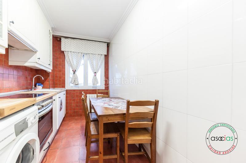 Foto 8da28bdb-adb0-4b86-87f8-c40ecb33cfc0. Flat with heating in Buenavista Oviedo