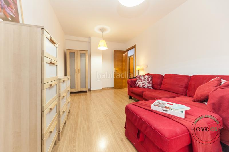 Foto d34fd4d9-2507-4e90-b3fd-d1fb9f702dc5. Flat with heating in Buenavista Oviedo