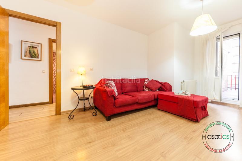 Foto d8f8df25-2cf1-41c0-ade7-eb0d61668364. Flat with heating in Buenavista Oviedo