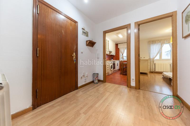 Foto df2bfd5f-2042-44a9-bd20-27fdec739b73. Flat with heating in Buenavista Oviedo