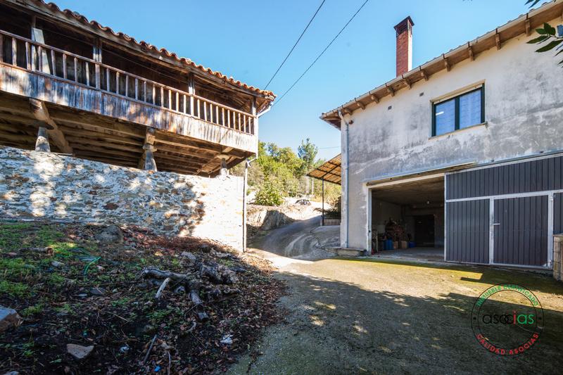 Foto dac75d4e-10ba-4f58-9960-713489f70db8. Casa a Tineo - lg piñera de san felix 4 a Tineo
