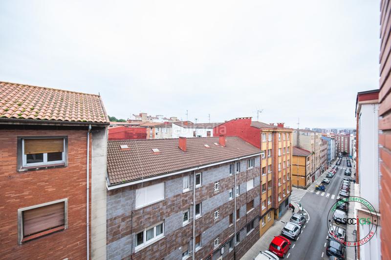 Foto 03e7a146-75c3-4c0e-b9eb-36430b30ca44. Pis a Ceares Gijón