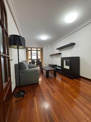 Affitto Appartamento  Gijón - calle donato argüelles. Piso en pleno centro de gijón seminuevo, consta de 3 dormitorios