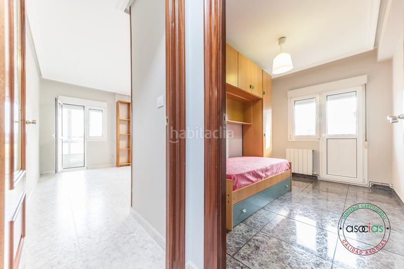 Foto 14054275-b682-438b-b5b9-cf68b6b5cce5. Piso altura y dos terrazas con vistas en Llano Gijón