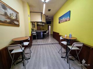 Local Comercial en Centro. Local instalado como bar en venta en la zona de los juzgados