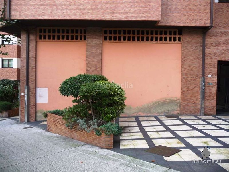 Foto cd3d7292-7af8-4b24-975f-62095556d9b7. Business premise in Centro Avilés