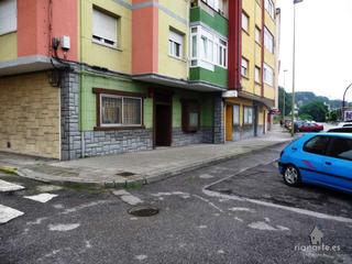 Local Comercial en Jardn de Cantos - El Nodo. Local de 400 metros cuadrados en venta en avils