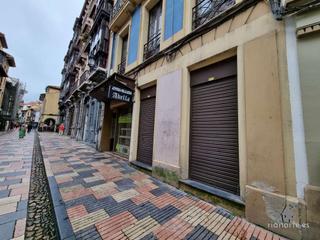 Local Comercial en Centro. Local comercial en venta en pleno centro de avils