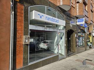 Location Local commercial à Centro. Local comercial instalado de más de 100 metros en fernández bals