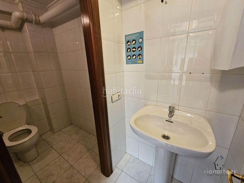 Foto c49a5a85-4dae-44b6-90e7-77b6b368a72a. Lloguer local comercial a Centro Avilés