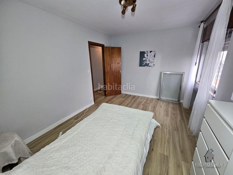Foto e58cd81d-9e67-4fae-9f1d-bf76504985be. Alquiler piso  de tres dormitorios amueblado en alquiler en Avilés
