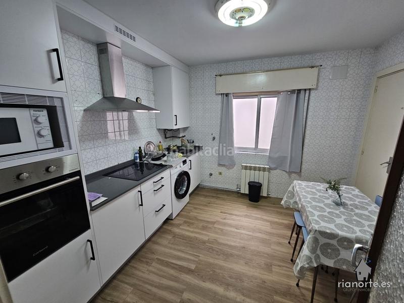 Foto cf03a1da-517f-4c3a-b763-e42e79ead96b. Location appartement avec chauffage dans Centro Avilés